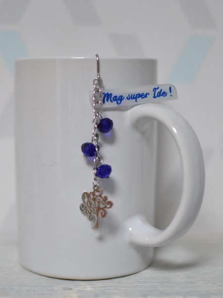 boule à thé "Mag super Ide !", breloque arbre et perles bleu marine